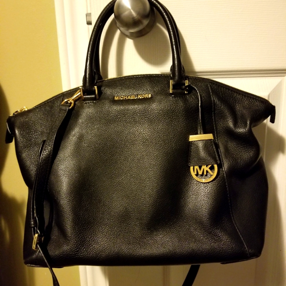 Black Michael Kors Purse
